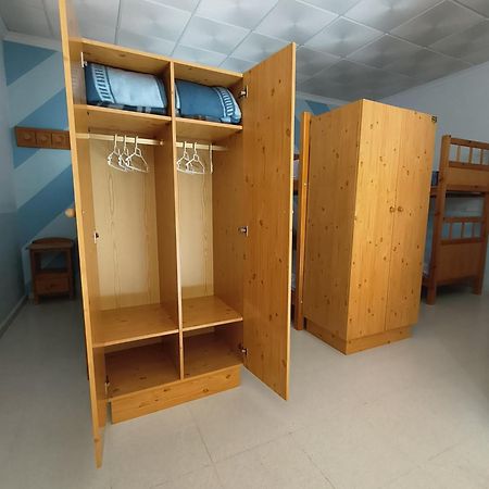 Albergue Las Moreras 莫内斯特里奥 外观 照片